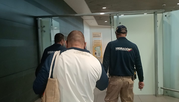 Autodeportación de colombianos