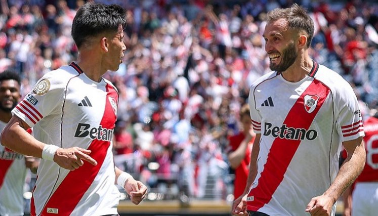 Los rioplatenses mostraron su jerarquía en el arranque del torneo.