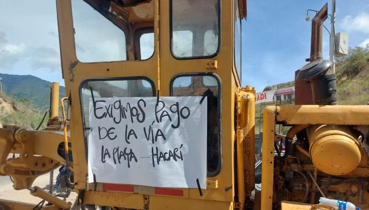 Hasta que Ungrd no pague, volqueteros mantendrán bloqueos El gremio transportador reclama al Gobierno nacional el pago de la deuda por el arreglo de las vías.