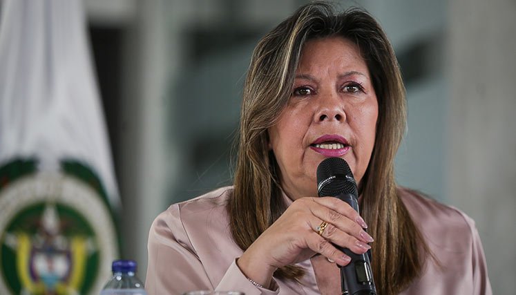 Luz-Adriana-Camargo