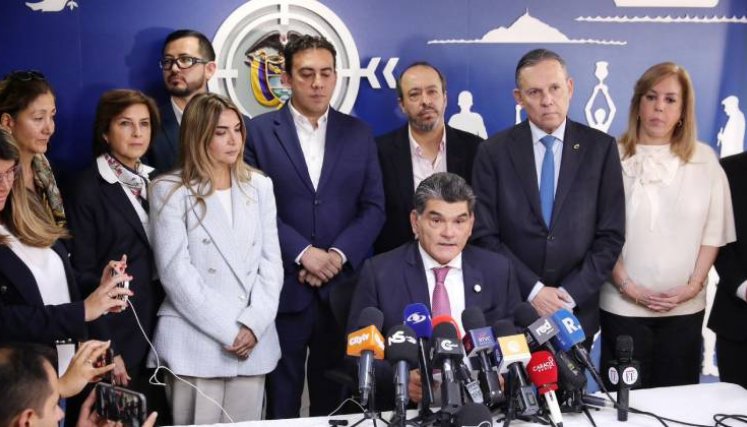 Los partidos de oposición e independientes se reunieron con el procurador general./Foto cortesía