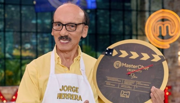 Yo soy el cocinero de mi casa: Jorge Herrera cambia los libretos por cucharones en MasterChef.