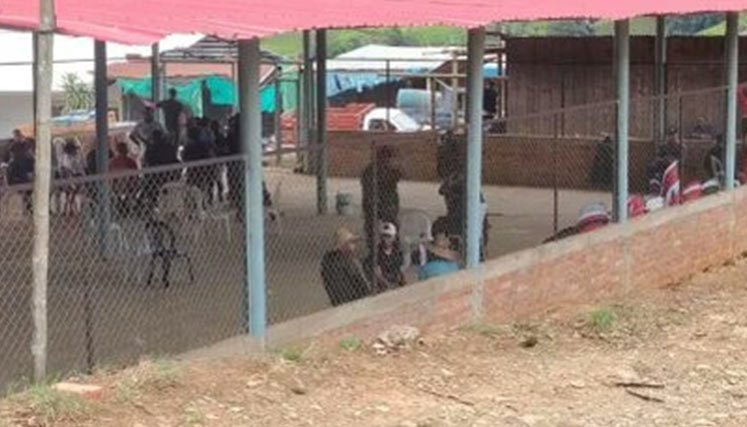militares