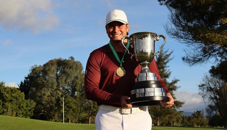 Carlos Ardila Conde, golfista cucuteño, número uno de Colombia aficionado.