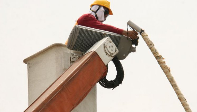 El  contrato de concesión de alumbrado público en Los Patios se firmó en 2007./Foto Archivo