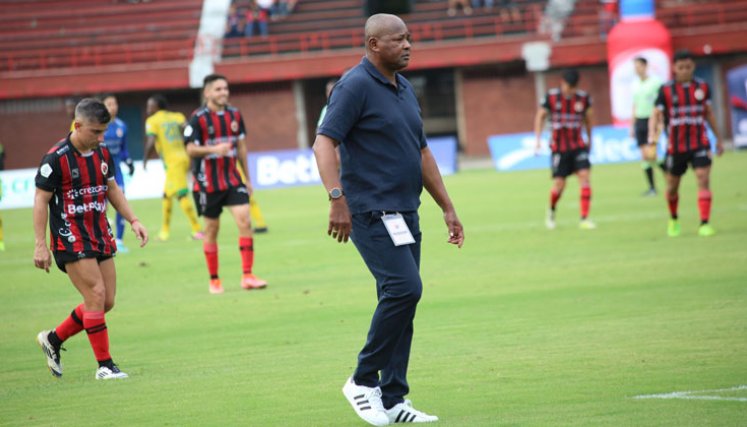 Bernardo Redín, técnico del Cúcuta Deportivo 2025. 