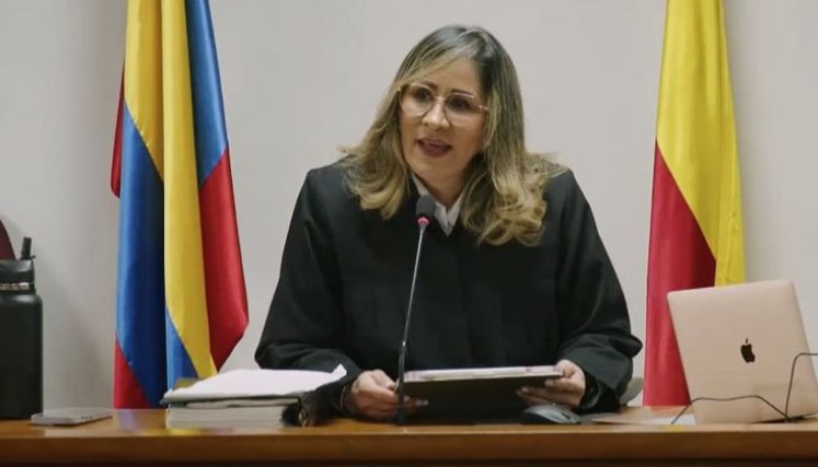 JUEZA URIBE. 