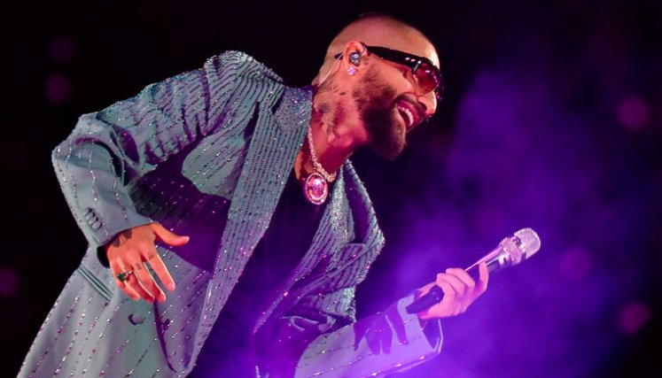 Maluma llevó el acento paisa a las grandes ligas del pop latino y demostró que el flow colombiano también conquista escenarios globales.