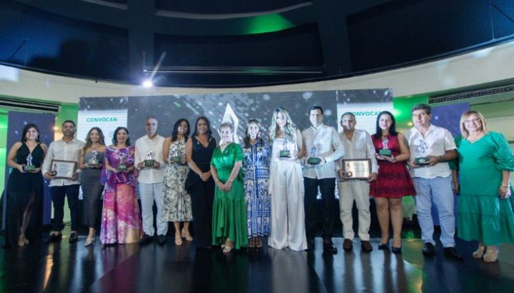 PREMIO MÉRITO EMPRESARIAL. 