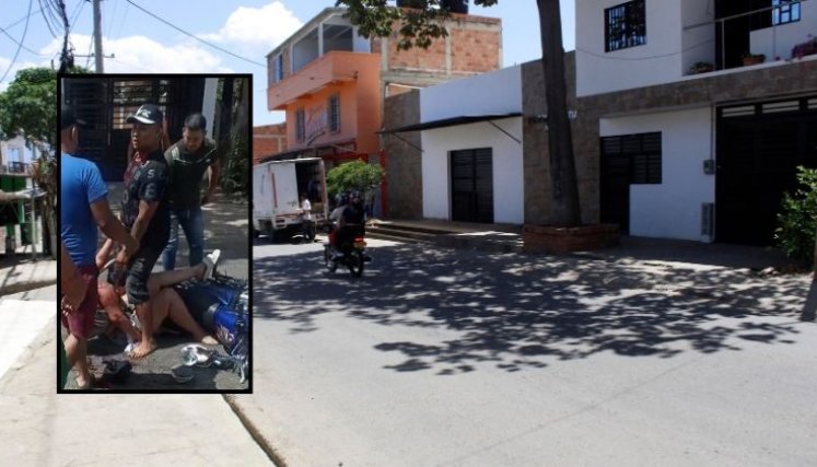 Pareja Baleada Bebé