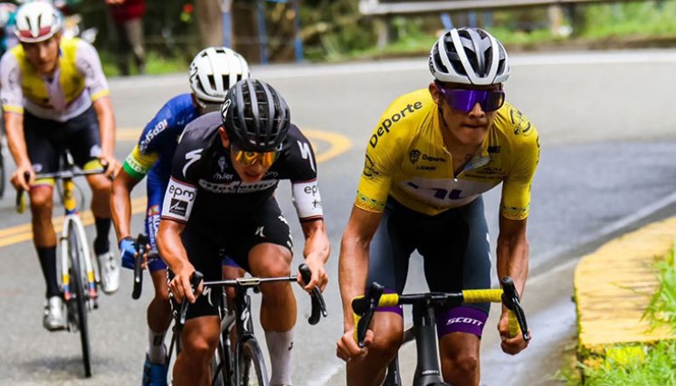 Rodrigo Contreras, Vuelta a Colombia. 
