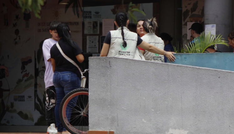 Desplazados en la sede de la Unidad de Víctimas.