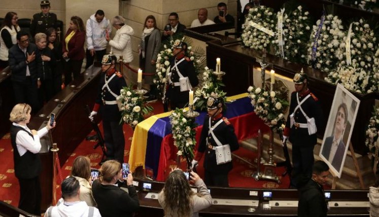 CÁMARA ARDIENTE