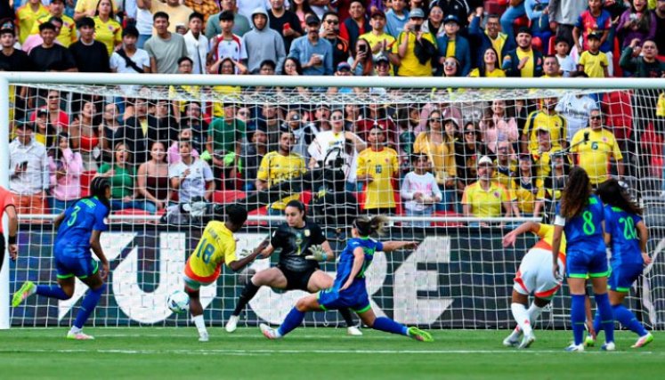 Selección Colombia femenina vs Brasil