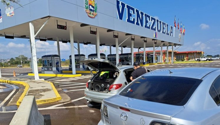 ECONOMÍA - BINACIONAL