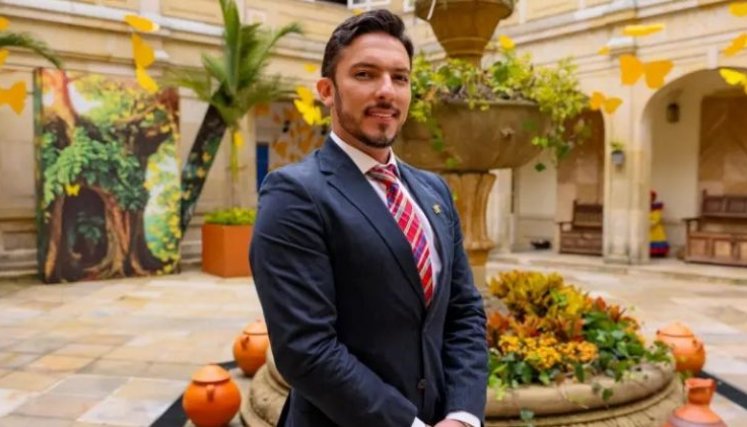 MINISTRO DE LA IGUALDAD 