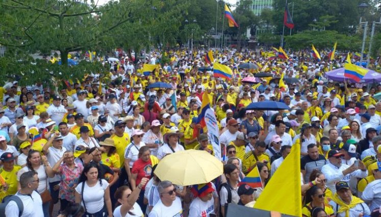 Marcha por Uribe