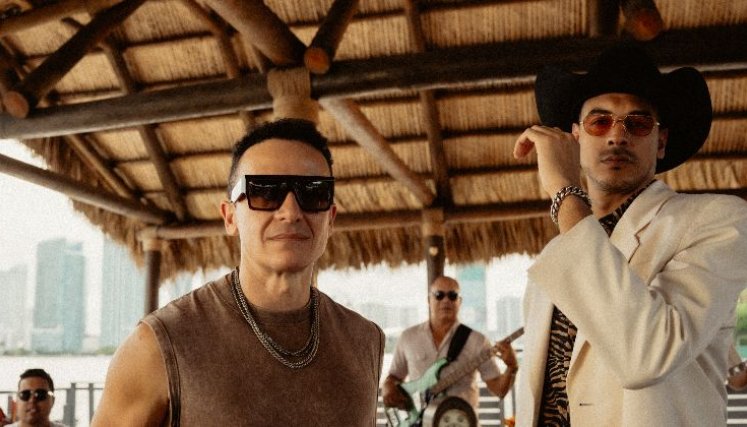 Fonseca y Manuel Medrano se unen para ‘Enamorarte Mil Veces’.
