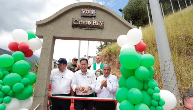 Monumento de Cristo Rey, una obra que catapulta a Villa Caro como destino turístico/Foto cortesía
