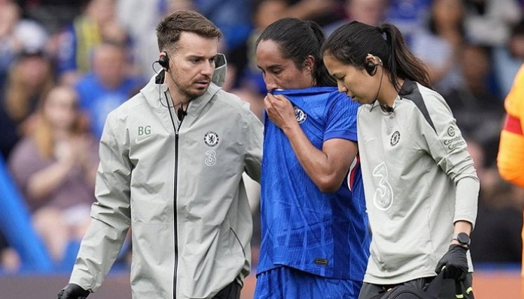 Mayra Ramírez se perderá algunos partidos con el Chelsea y la selección Colombia.