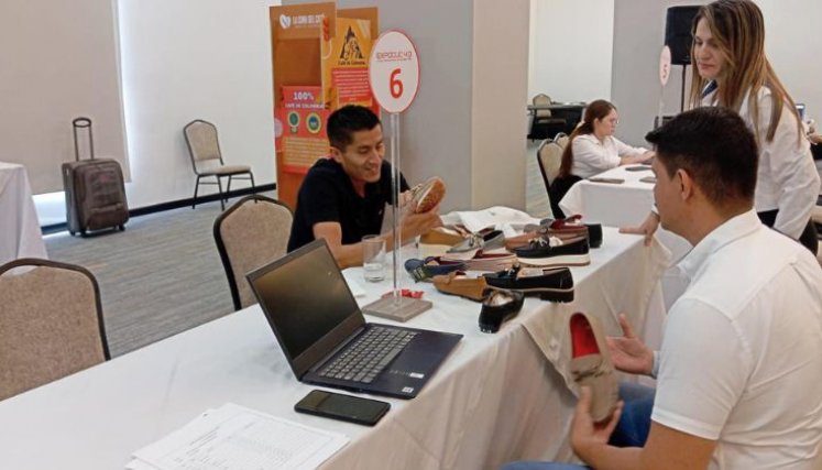 Se desarrolló la primera rueda internacional del calazado en el marco de Expocuc 4.0