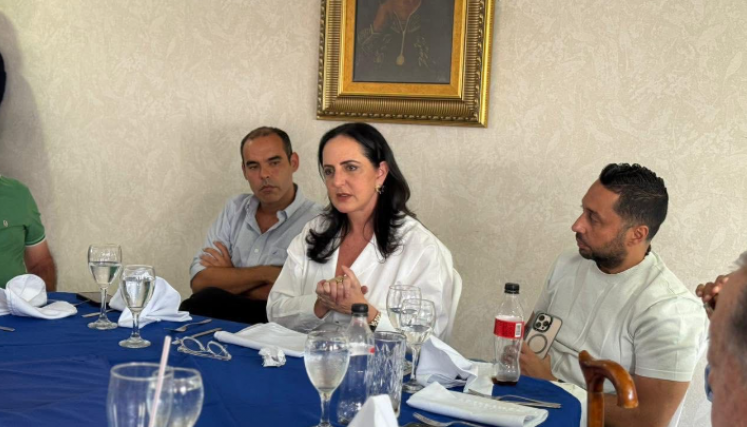 Reunión de María Fernanda Cabal con líderes del Centro Democrático de Cúcuta y sociedad civil.