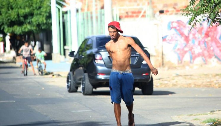 Habitantes de la calle de Cúcuta van como autómatas por efecto de las drogas/Foto Carlos Ramírez Habitantes de la calle de Cúcuta van como autómatas por efecto de las drogas/Foto Carlos Ramírez