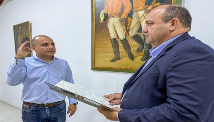 Nuevos profesionales oxigenan la administración municipal de Ocaña.