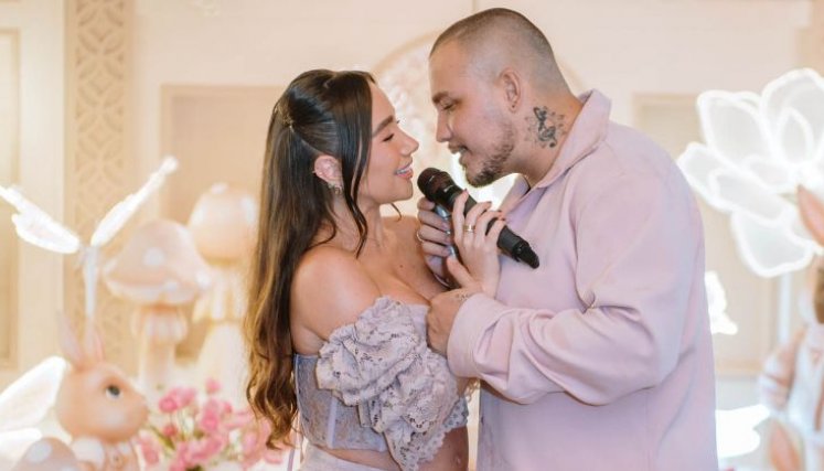 Emilia: el canto de amor con el que Paola Jara y Jessi Uribe celebran su nueva vida en familia.