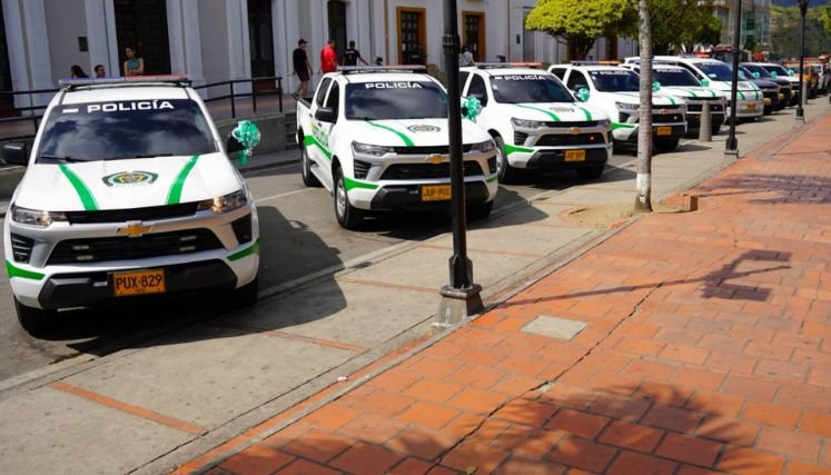 Policía de Ocaña recibe dotación de vehículos para fortalecer los esquemas de seguridad.