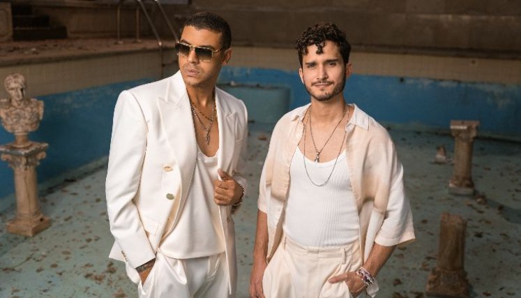 Manuel Medrano estrena el video oficial de ‘Juntos’ con Andrés Obregón.