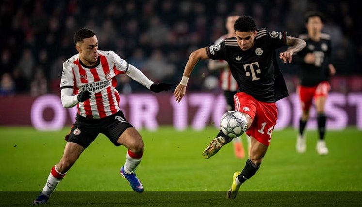 El colombiano Luis Díaz puso la asistencia para el gol del triunfo.
