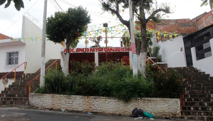 En Circunvalación hay variedad de asociaciones de mujeres y adultos mayores