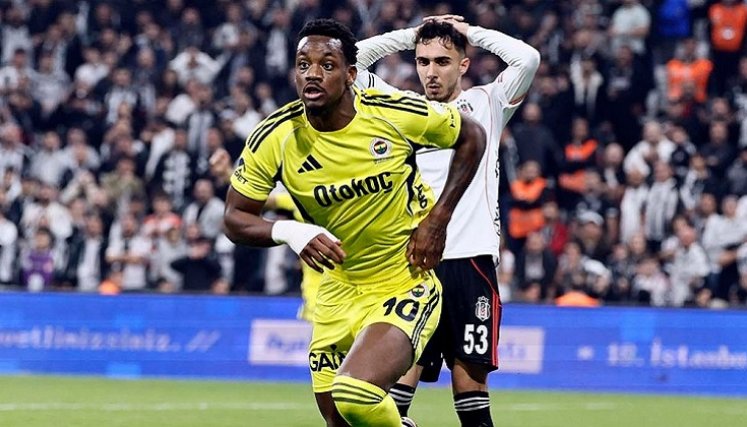 Jhon Jader Durán, vestirá la quinta camiseta en el fútbol internacional, tras dejar al Fenerbahce de Turquía en el que apenas duró seis meses.