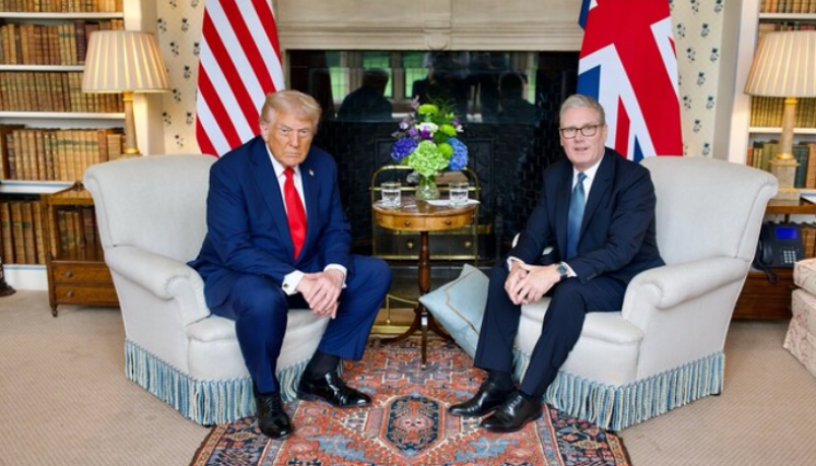 Keir Starmer y Donald Trump
