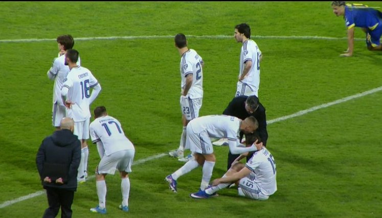 La selección Azurra, tetracampeona del mundo no pudo romper el hechizo y se perderá otro mundial.