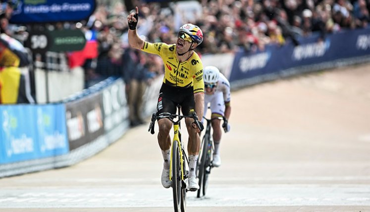 Wout van Aert vs. Tadej Pogacar