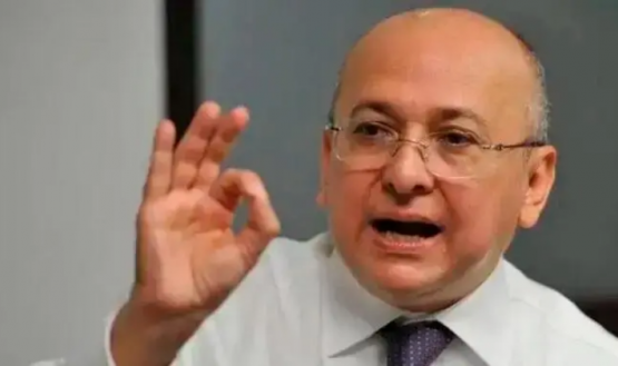 Eduardo Montealegre desata ola de renuncias de juristas 