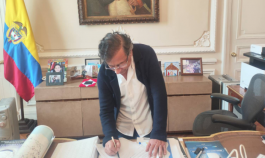 Petro firmó el decreto que convoca a la consulta popular