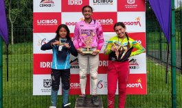 Camila De La Hoz bicicrosista cucuteña.