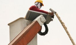 El  contrato de concesión de alumbrado público en Los Patios se firmó en 2007./Foto Archivo