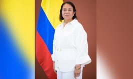 ROSA VILLAVICENCIO. 