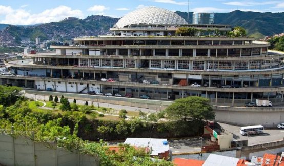 ¿Cómo el Helicoide pasó de albergar damnificados e intelectuales a ser una cárcel para narcos, homicidas y presos políticos?