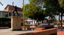 Parque en honor al prócer colombiano José Antonio Galán, sentenciado a muerte por liderar la Insurrección de los comuneros en el Virreinato de Nueva Granada.