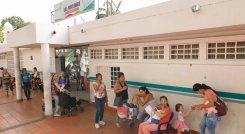 En la Unidad Básica Puente Barco se iniciaron las vacunaciones contra COVID-19 para los usuarios desde el jueves 11 de marzo. /FOTO: Archivo