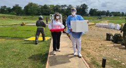 Las vacunas a municipios con dificultades de orden público del Catatumbo han sido llevadas en helicópteros de la Fuerza Pública. / Foto cortesía  