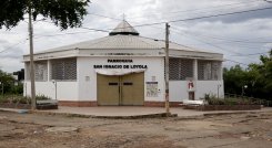 La Parroquia San Ignacio de Loyola aún no es un terreno legalizado./Fotógrafo: Alfredo Estevez/La Opinión