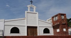 La Parroquia Cristo Maestro fue construida en 1998.
