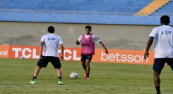 La Selección Colombia de Fútbol de Mayores enfrentará el próximo domingo a su similar de Perú./Foto: colprensa