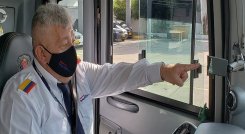 La empresa de transporte Expreso Brasilia se unió con una compañía de software colombiana, para desarrollar el dispositivo./ Cortesía/ La Opinión 